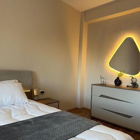 Villa Malo Guesthouse Korce Buitenkant foto